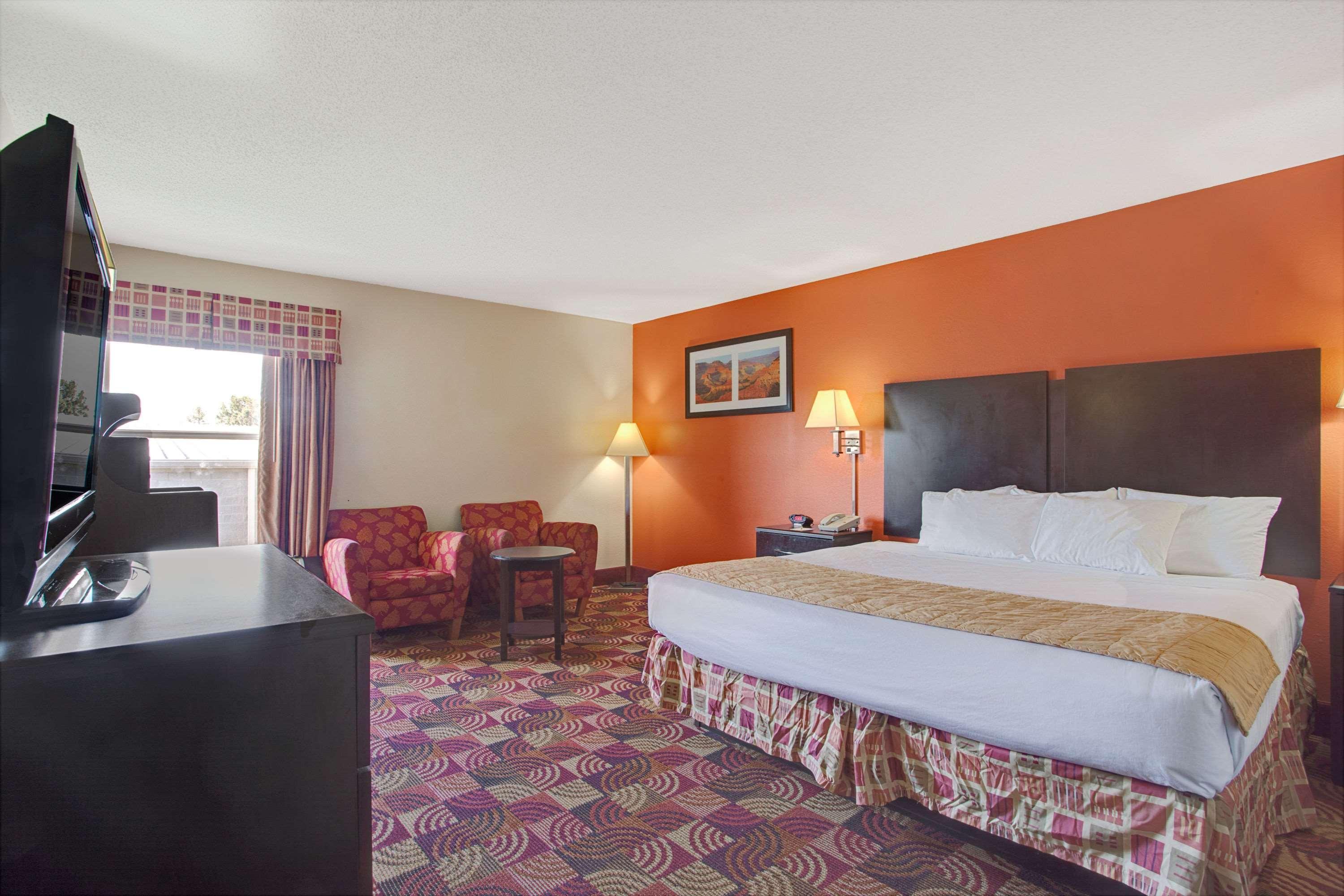 Days Inn & Suites By Wyndham Ridgeland Extérieur photo