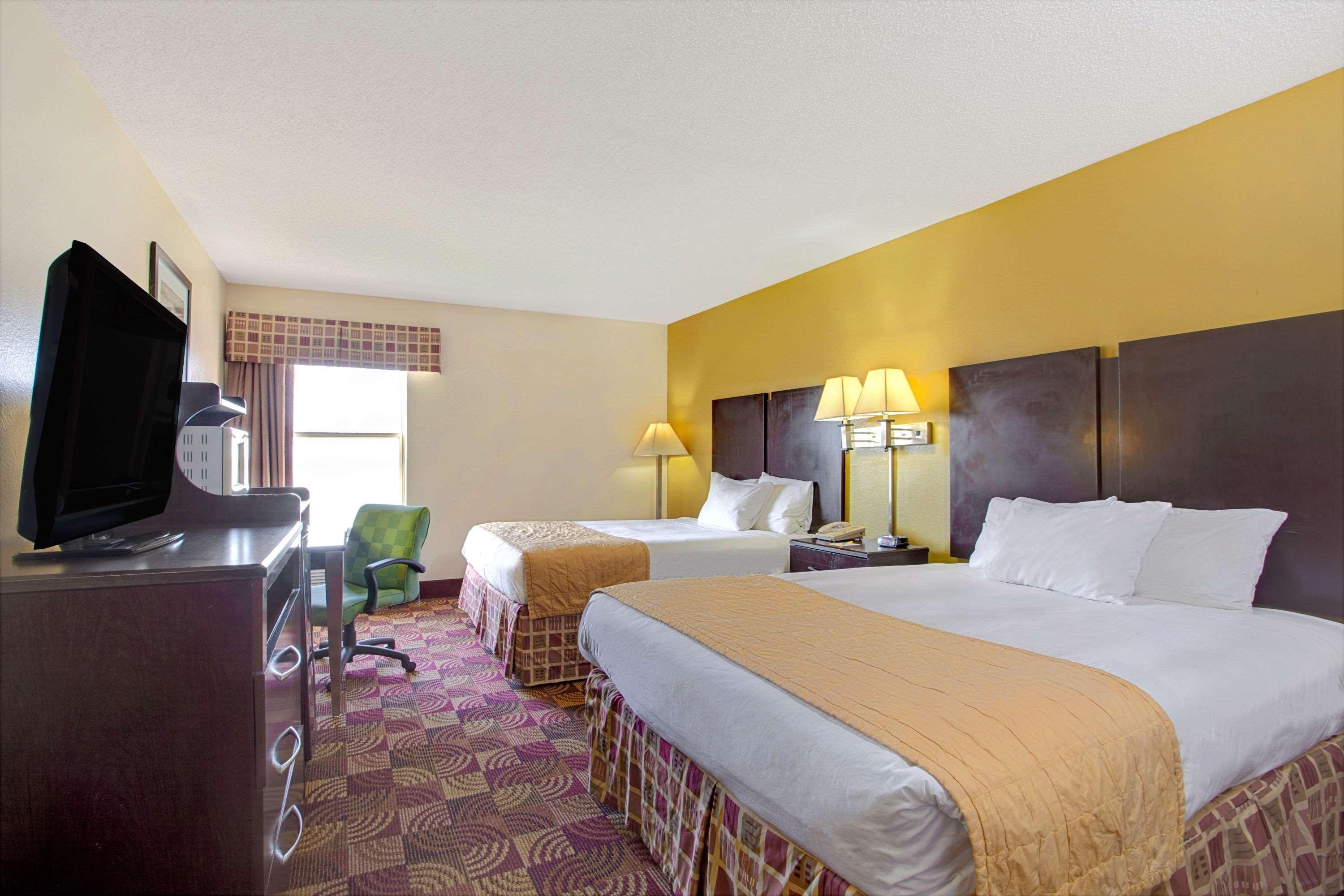 Days Inn & Suites By Wyndham Ridgeland Extérieur photo