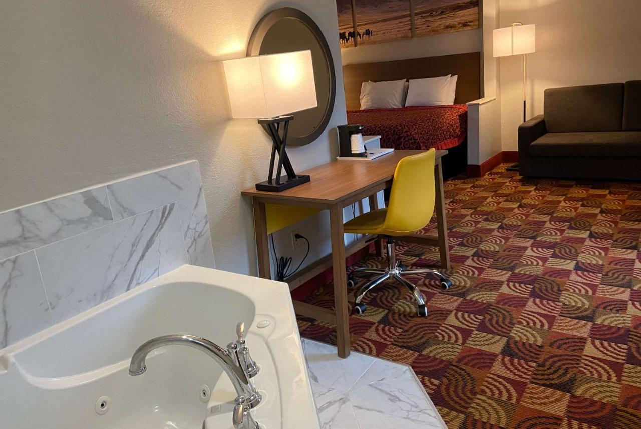 Days Inn & Suites By Wyndham Ridgeland Extérieur photo